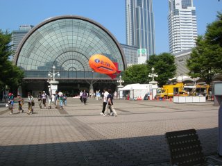 hall2.jpg